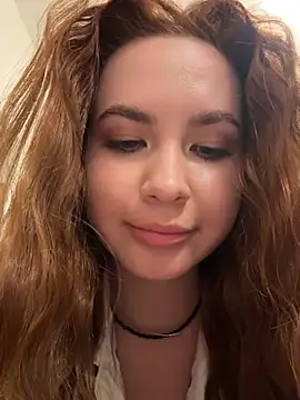 MisheleOlson live cam on StripChat
