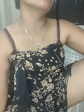 Minakshi_patil live cam on StripChat