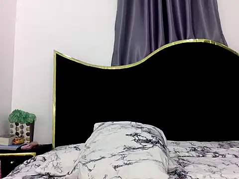 BOOTY_BANGERxxx live cam on StripChat