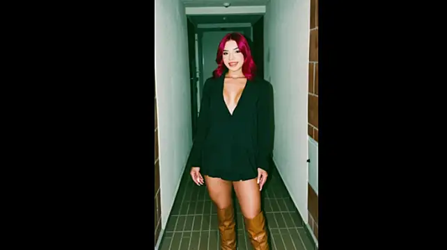 Emmily_Savage