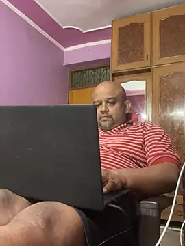 Dick_6inches_Delhi