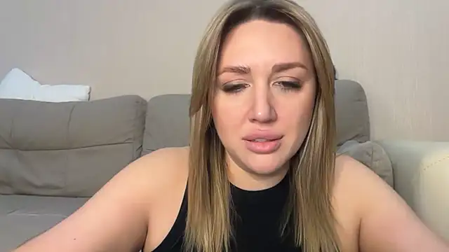 VickyLove047 live cam preview
