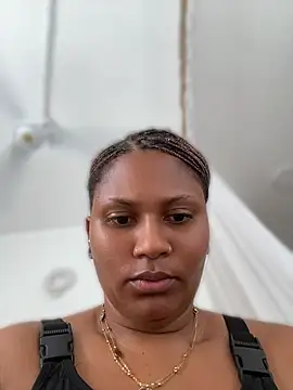 madelltheebony