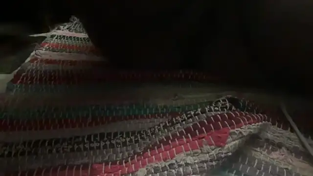 ORANGE_FACE_INWARD live cam preview