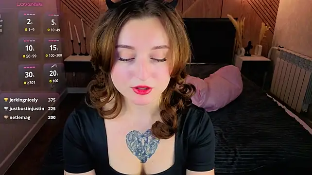 Delora_Romano live cam preview