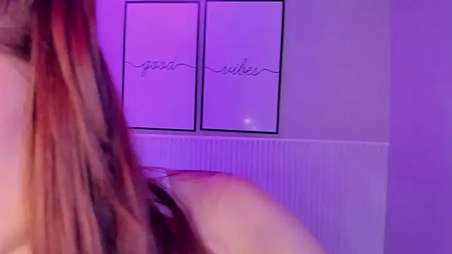 little_doll4u__ live cam preview