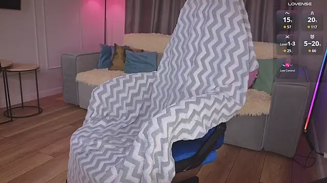 Juicy_Vikki