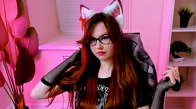 CarolGiggly live cam preview