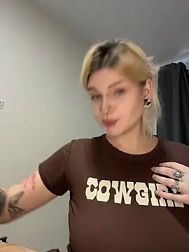 Imagem do stream de DriveCiri_ no stripchat
