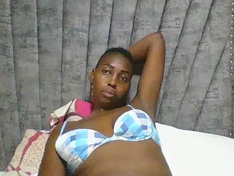 Dizzydose live cam on StripChat