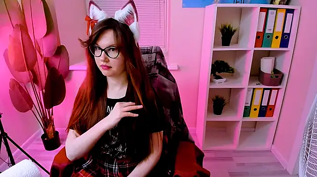 CarolGiggly live cam preview