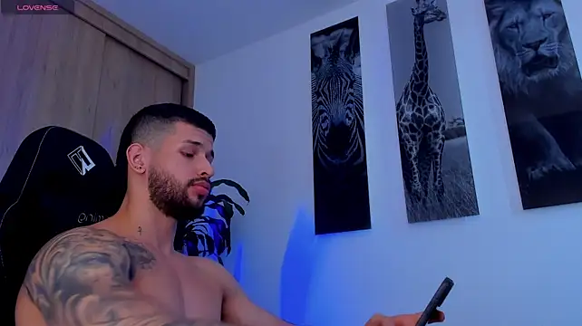 Santos_ramirez1 live cam preview
