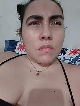 SweetyNaugthy webcam