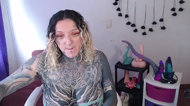 SLOPPYTITSS live cam preview