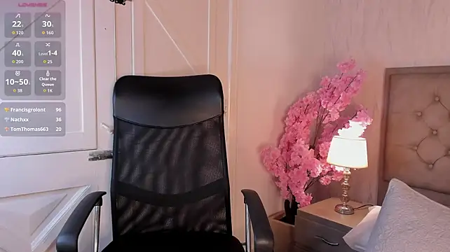 Sienna_brunette live cam preview