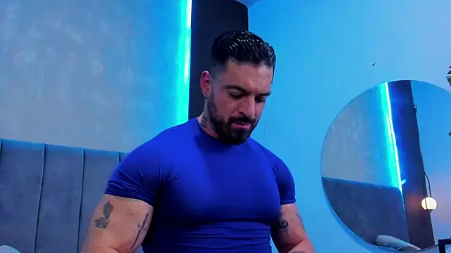 dennis__coxx (Ask my age) - Oil In body👅