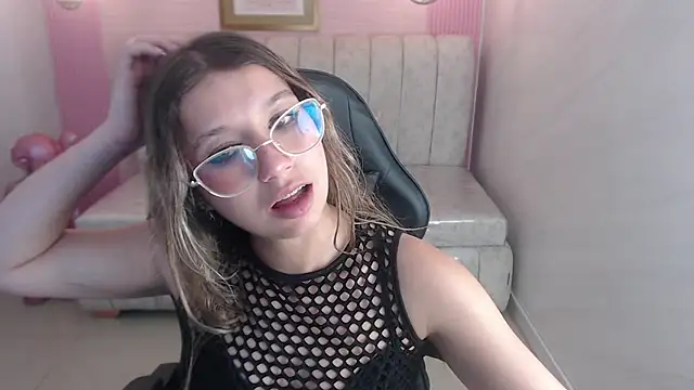 Vanessa_tf1 live cam preview