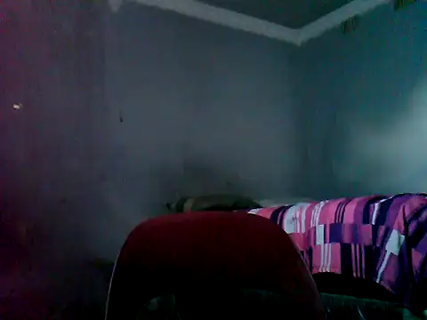 ChocolateBeretta75 live cam preview