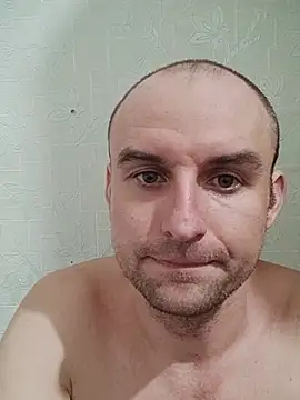 Yarko777 live cam preview