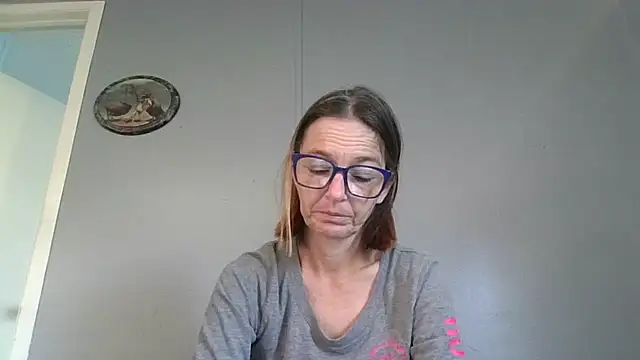 bamalove80 live cam on StripChat