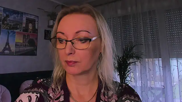 vanessa_chat