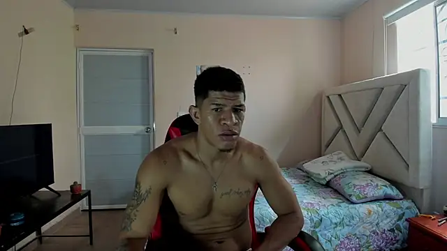 Toptony22（Felipe-ReyesF4）