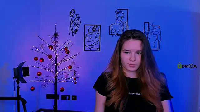angie_foxy1
