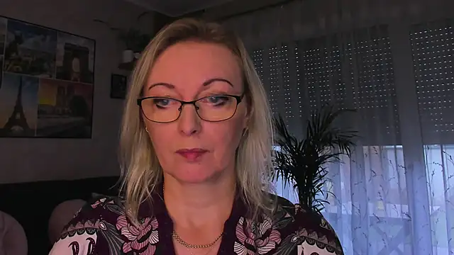 vanessa_chat