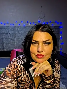 Current still of kataleya94