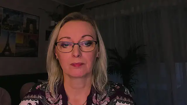 vanessa_chat