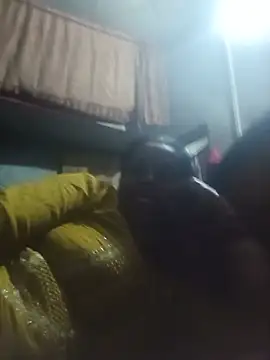 Komalrani2 live cam on StripChat