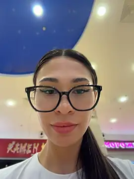 Aria51 live cam on StripChat