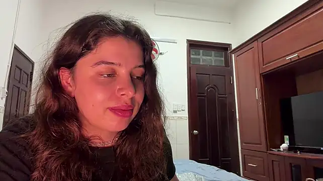 KayleneLoukanis live cam preview
