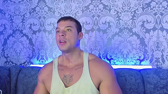 damian_gonzalez webcam