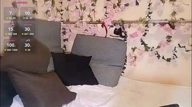 SirenFrost live sex cam