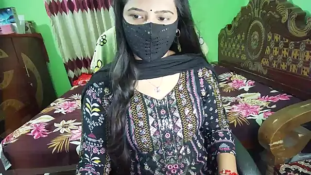 BengaliQueenStar live cam preview