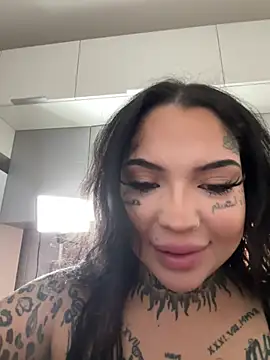CreamyInkky_ live cam preview