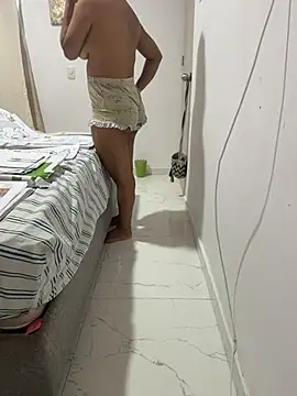 Tana_latin1- live cam preview