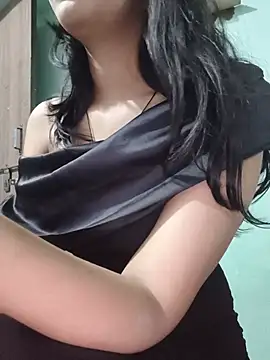 Aditi9- live cam preview
