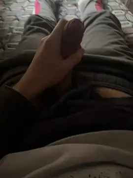 Bojko124242 live cam preview