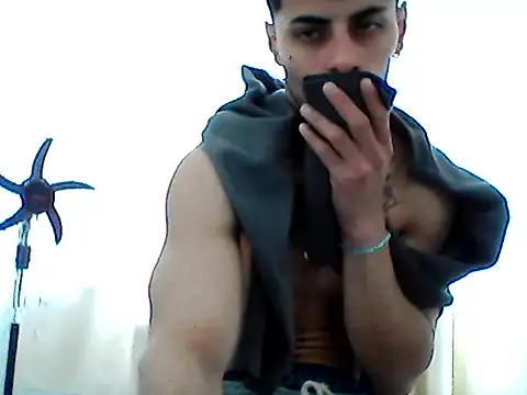 Aronfox23