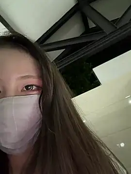 xiaojingling1122 live cam preview