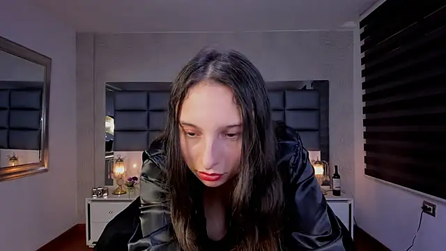 Emilia_Jonnes live cam preview