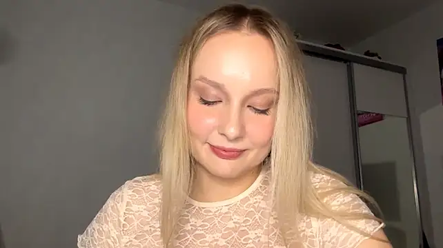 StefaRare live cam preview