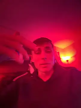 Aidowned live cam preview