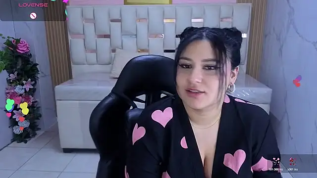 Zarath_tf live cam on StripChat