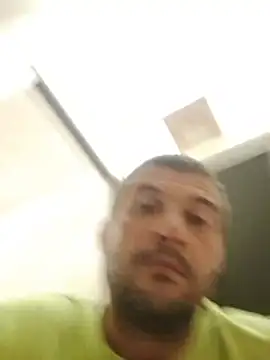 Alberto838383P- live cam preview