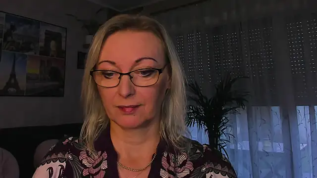 vanessa_chat