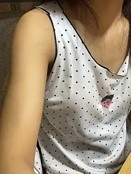 Mina048 live cam preview