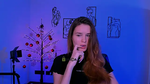 angie_foxy1
